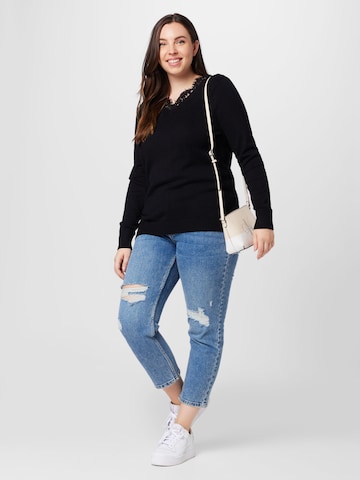 Pull-over 'Esly' ONLY Carmakoma en noir