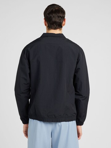 Reebok - Sweatshirt 'PROUD' em preto