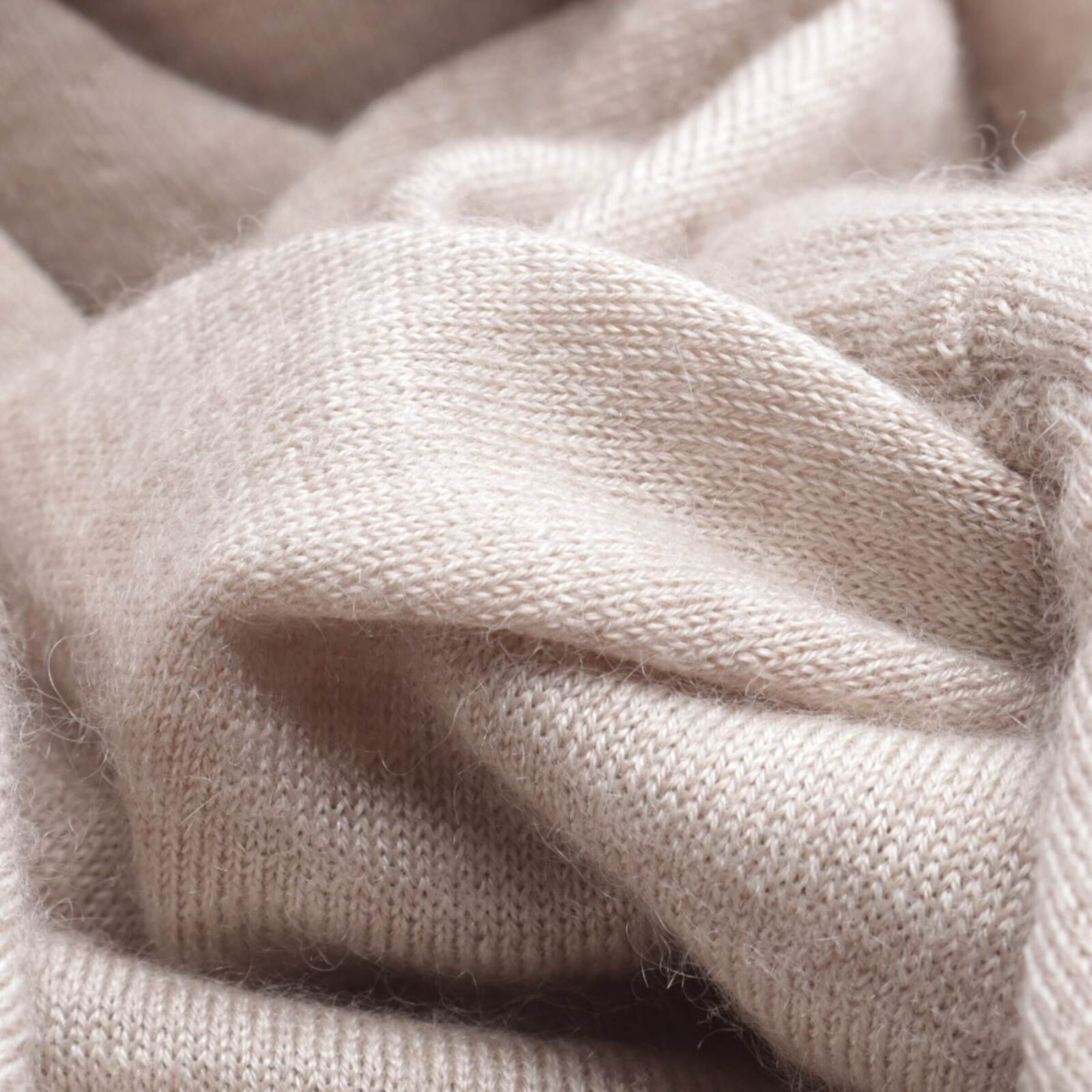 JIL SANDER Sweater & Cardigan in S in Brown