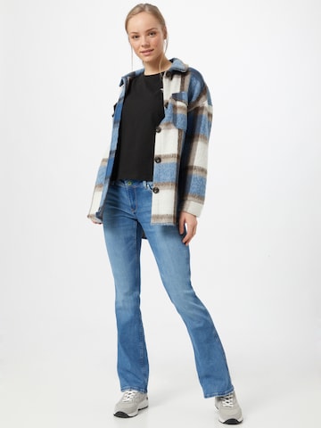 Tricou 'BLOOM' de la Pepe Jeans pe negru