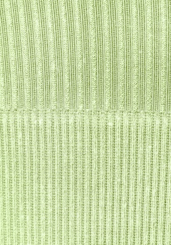 LASCANA ACTIVE Sports Top in Green