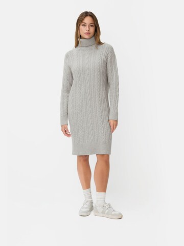 CAMEL ACTIVE Strickkleid mit Zopfstrickmuster in Grau