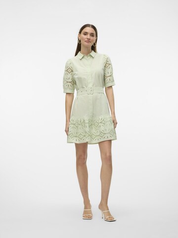 Robe-chemise 'NYNNE' VERO MODA en vert