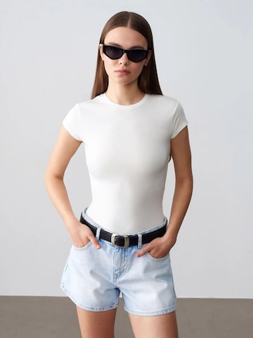 Dilvin Regular Shorts in Blau
