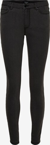 VERO MODA Skinny Jeans 'Judy' in Black: front