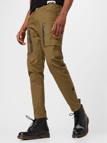 Effilé Pantalon cargo G-Star RAW en vert : devant