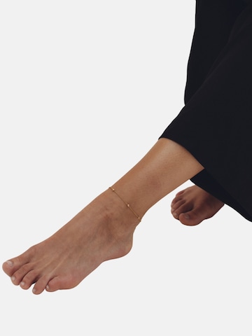 GOOD.designs Foot jewelry in Gold: front