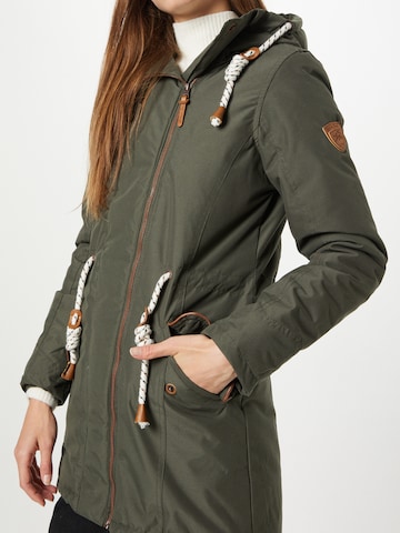 Manteau d’hiver 'Daisy' BRAVE SOUL en vert