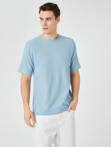Koton Shirt in Blue: front