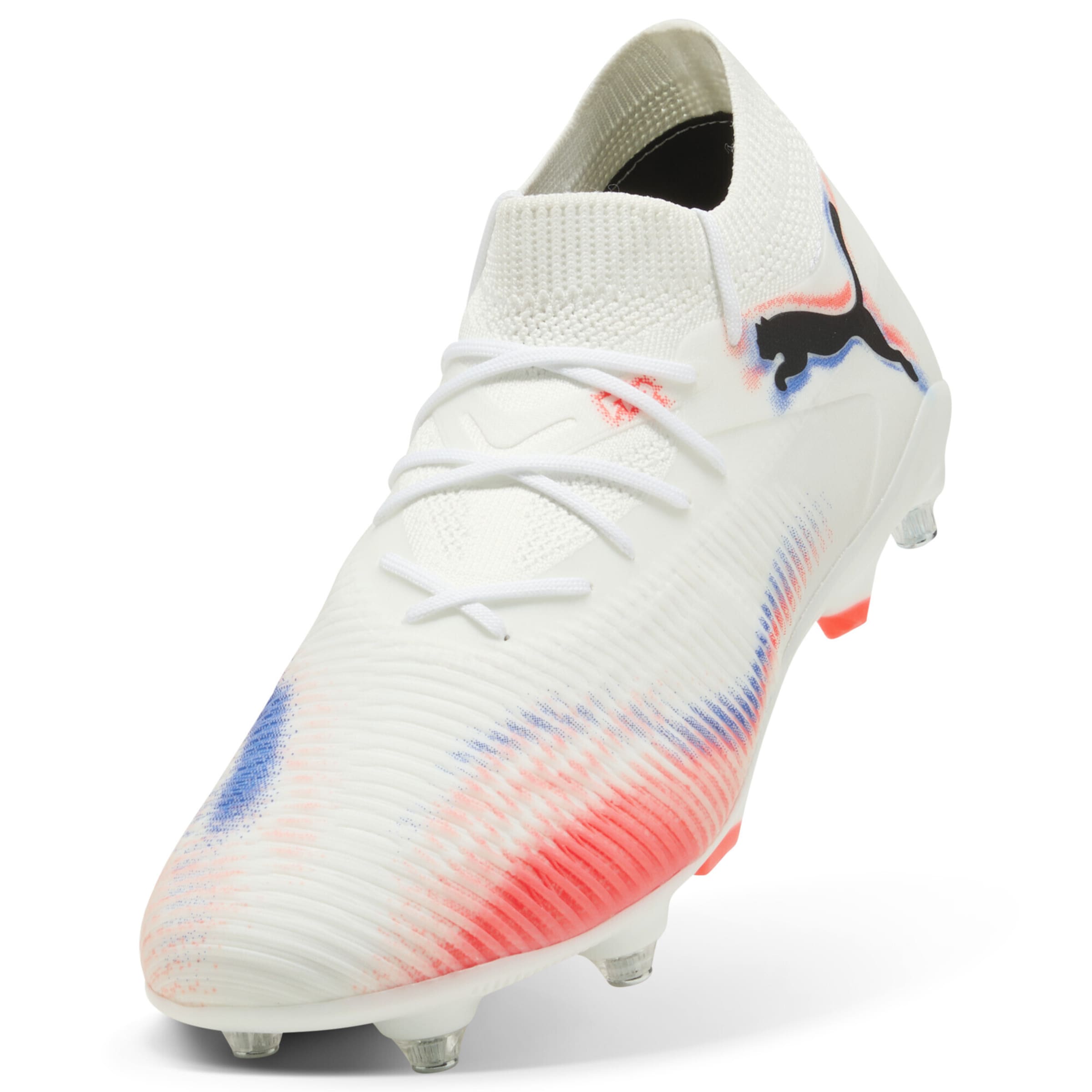Chaussure de foot 'Future 8 Match' PUMA en blanc