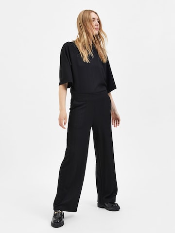 SELECTED FEMME - Pierna ancha Pantalón 'RAGNILD' en negro