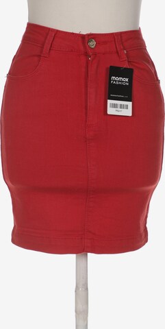 Missguided Petite Skirt in XXS in Red: front