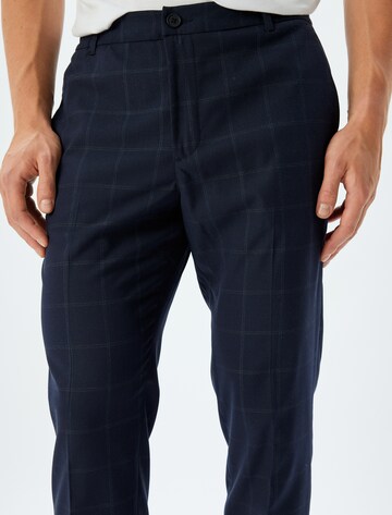 Koton Regular Chino in Blauw