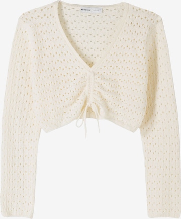 Pulover de la Bershka pe bej: față