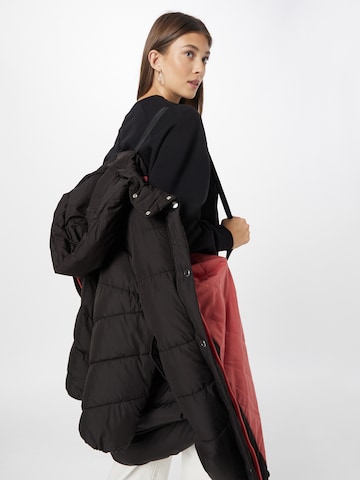 ESPRIT Winter Coat in Black