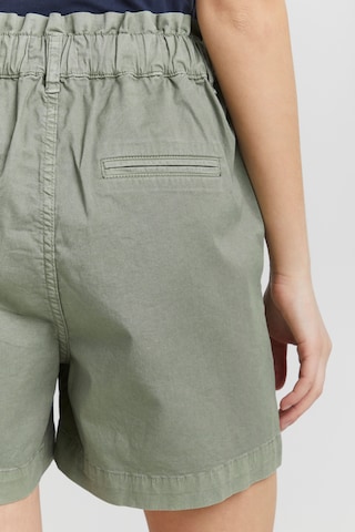 Oxmo Regular Pants 'Chai' in Green