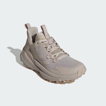 Chaussure basse 'Free Hiker 2.0' ADIDAS TERREX en beige