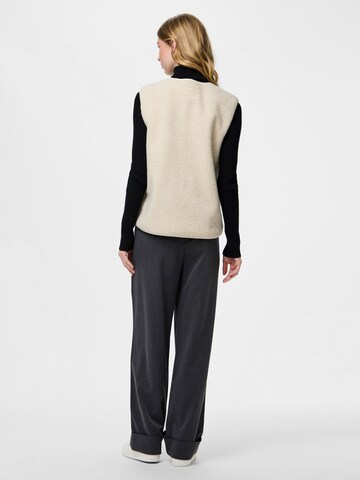 PIECES Vest 'PCJUNE' in Beige