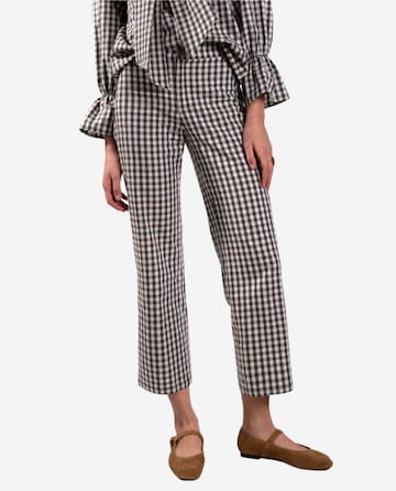 THE-ARE Loose fit Trousers in Mixed colours: front