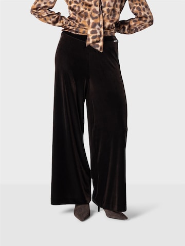 regular Pantaloni ' ' di NAULOVER in marrone: frontale
