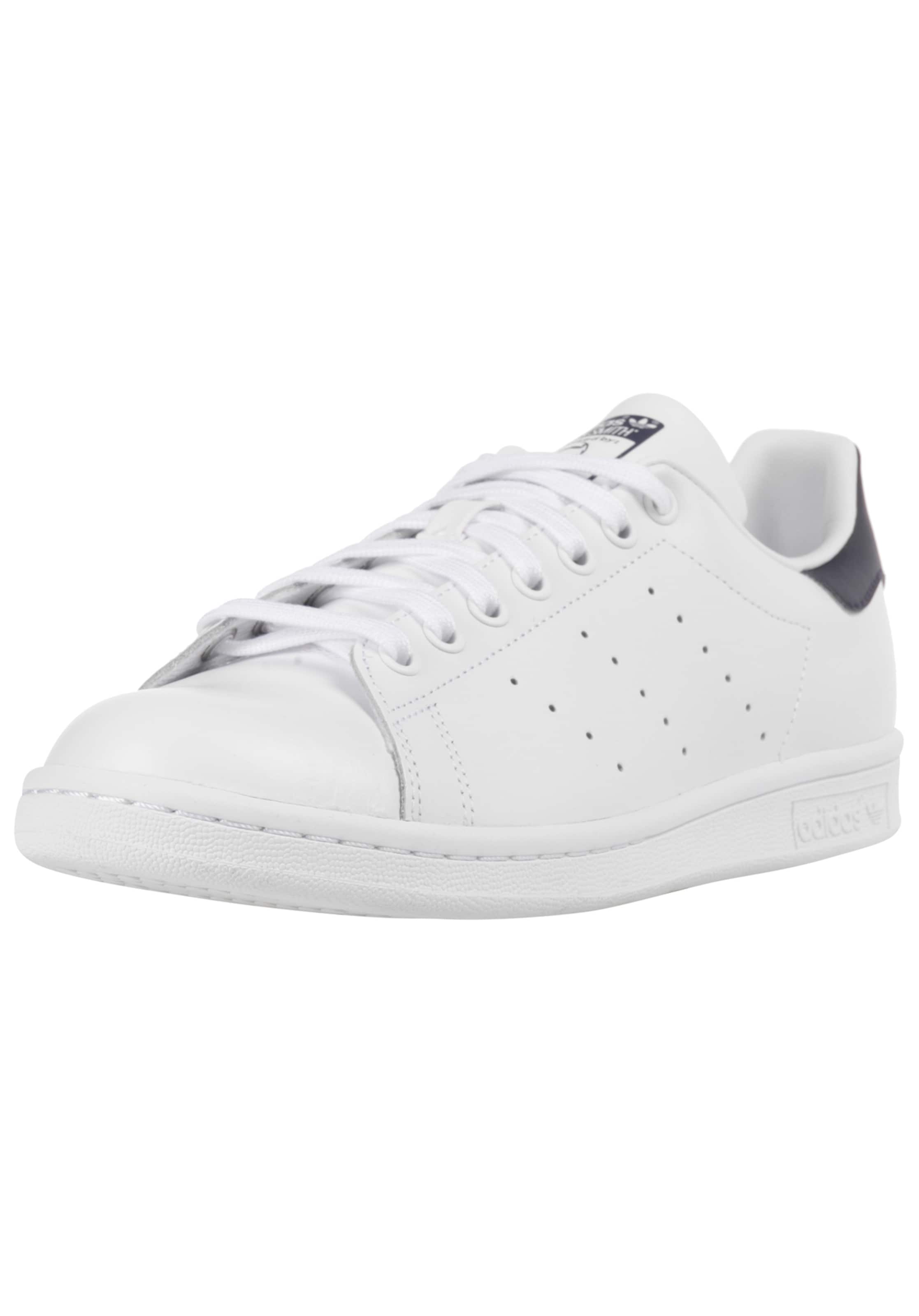 Baskets basses &#x27;Stan Smith&#x27; ADIDAS ORIGINALS en blanc : devant