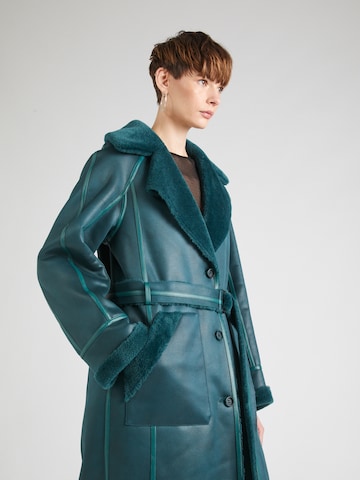 Urban Code Χειμερινό παλτό σε πράσινο