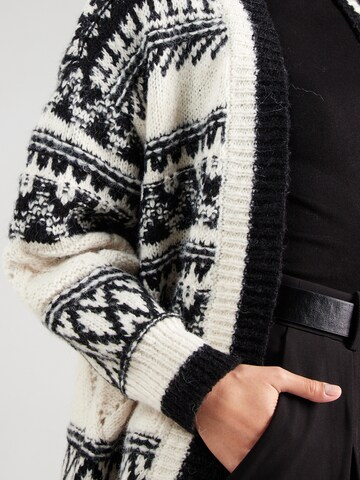 Cardigan 'ONLSHIRLY' ONLY en beige