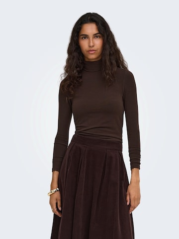 ONLY - Camiseta 'ONLGLAMOUR' en marrón: frente