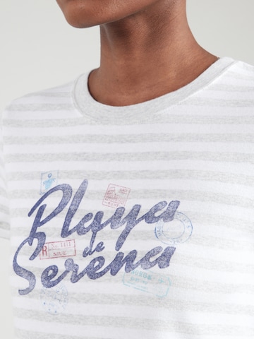 Tricou de la HOLLISTER pe alb