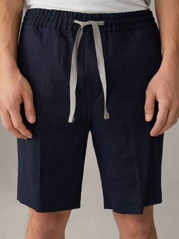 STRELLSON Regular Pleated Pants 'Kaji' in Blue