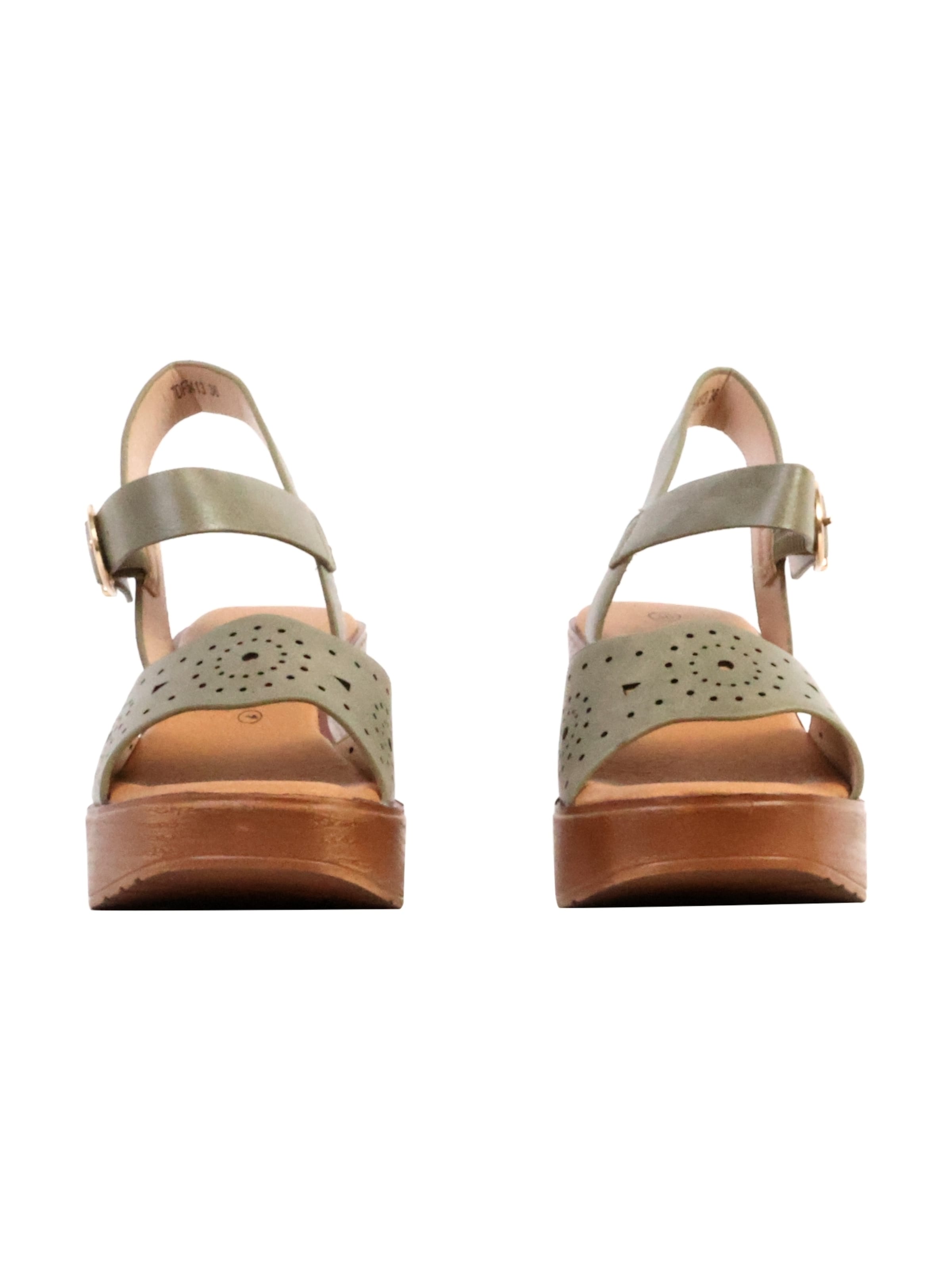 Sandales The Divine Factory en vert