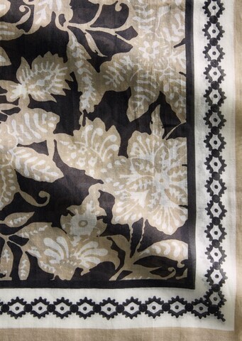 Marc O'Polo Wrap in Beige