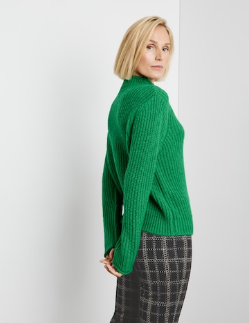 GERRY WEBER Sweter w kolorze zielony