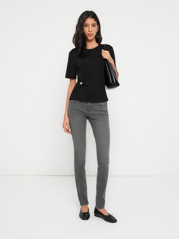 ONLY - Skinny Vaquero 'ONLHUSH' en gris