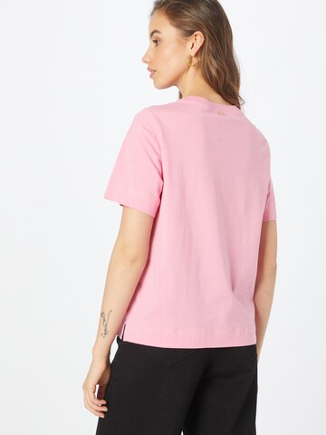 Rich & Royal T-Shirt in Pink