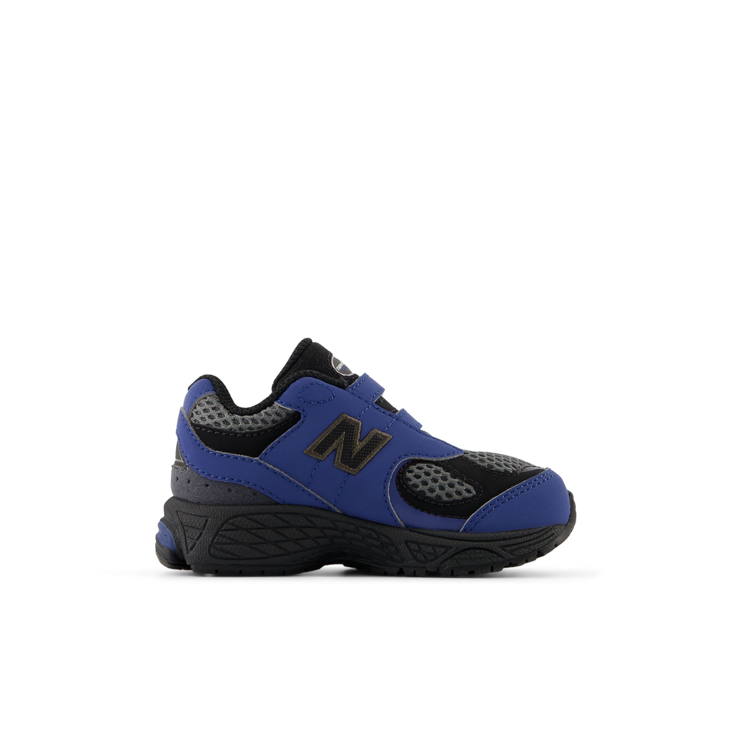 new balance Sneaker '2002' in Blau