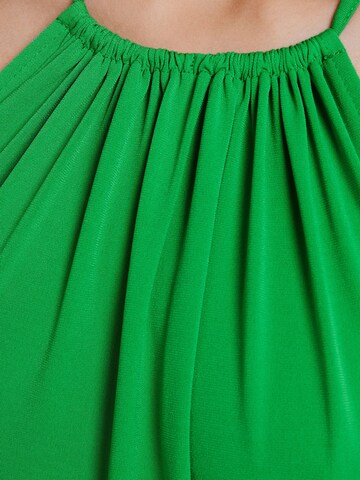 Robe d’été Bershka en vert