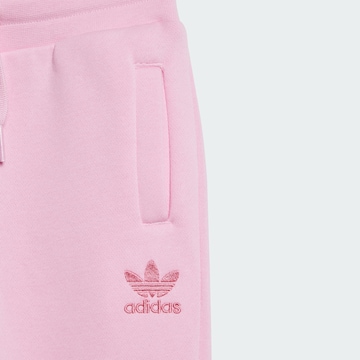 ADIDAS ORIGINALS Strój do biegania 'Adicolor' w kolorze różowy