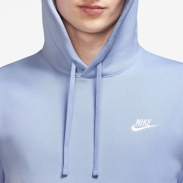 Nike Sportswear Regular Fit Sweatshirt 'Club Fleece' in Blau