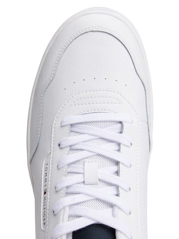 Baskets basses 'Basket Core' TOMMY HILFIGER en bleu