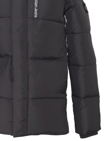 Calvin Klein Winterjacke 'CK' in Schwarz