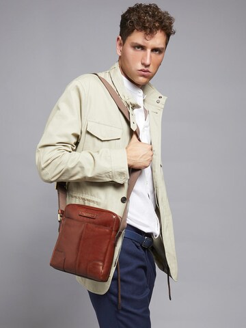 The Bridge Crossbody bag in Black