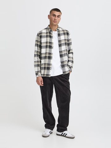 !Solid Comfort fit Button Up Shirt 'CHRIS' in White