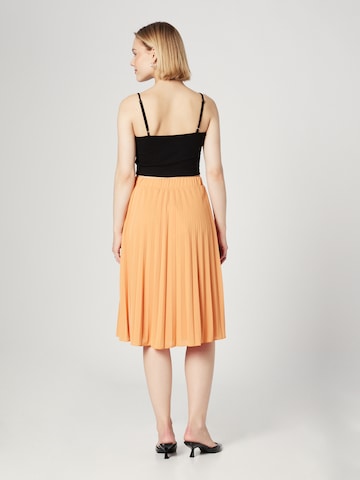 Guido Maria Kretschmer Women Skirt in Orange: back