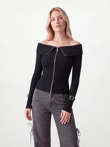 Cardigan 'Salma' Hoermanseder en noir : devant