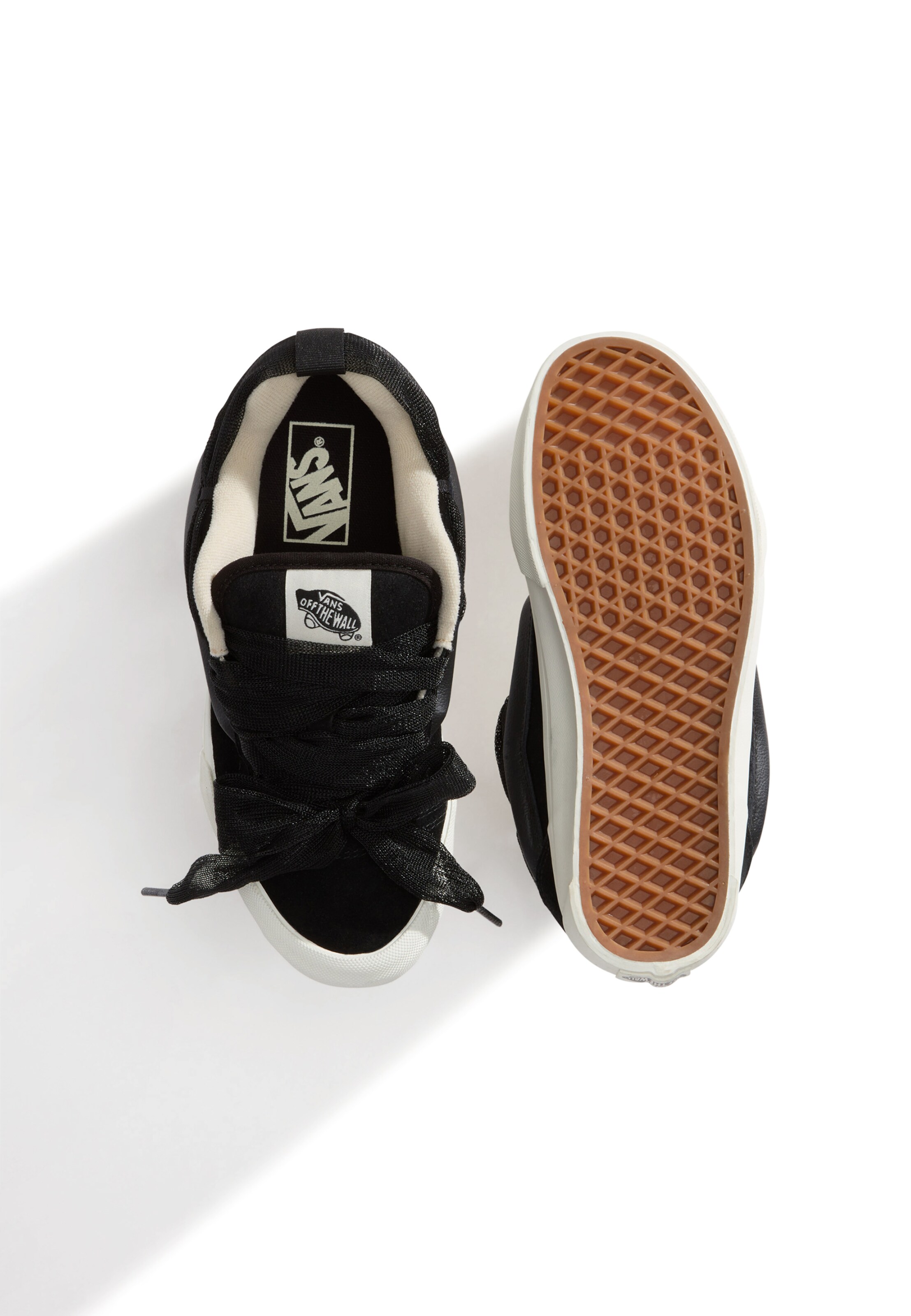 VANS Σνίκερ χαμηλό 'Knu Skool' σε μαύρο