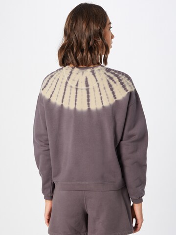 Madewell Sweatshirt in Purple