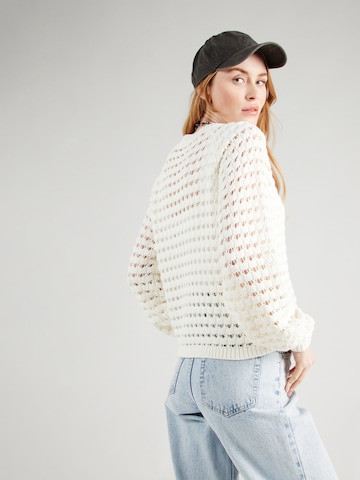 QS Sweater in White