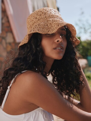 Chapeaux Next en beige