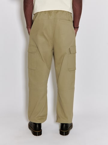 FCBM Tapered Cargo Pants 'Dante' in Green